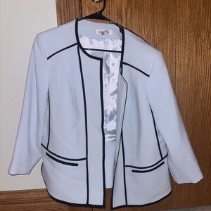 Kasper Women's Light Gray Blazer with Black Trim